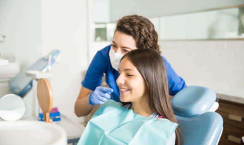 Khan-Orthodontics