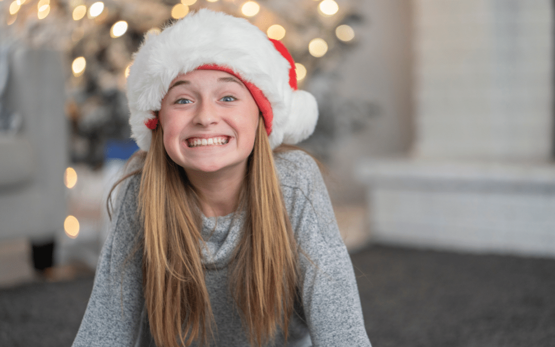 Cracked Invisalign During the Holidays? How to Keep Your Smile Merry and Bright