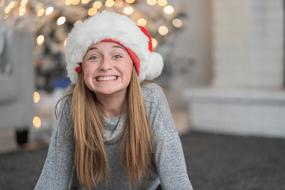Cracked Invisalign During Holidays? Tips to Stay on Track