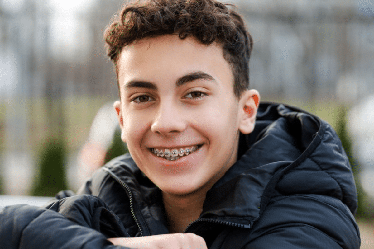 Oil Pulling with Braces: Safe or Risky?