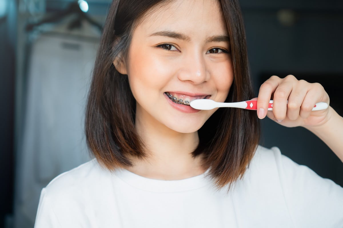 how to prevent plaque while wearing braces near me in maspeth