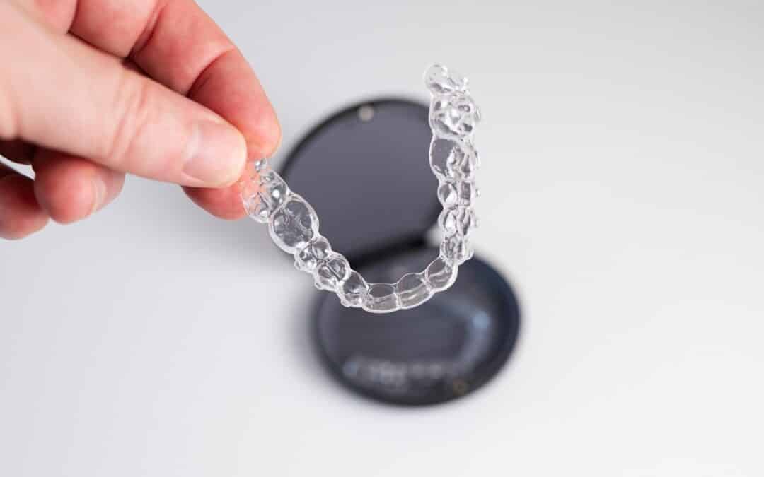 Why Do Invisalign Trays Smell Bad? Causes and Safe Fixes Explained